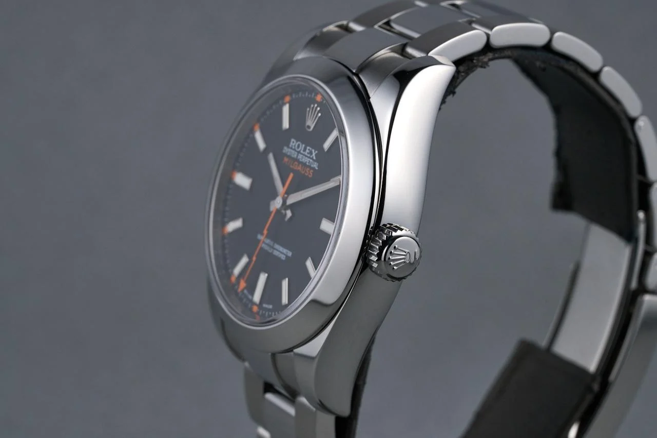 Rolex Milgauss Ref: 116400 Black Dial with Papers — photo 6