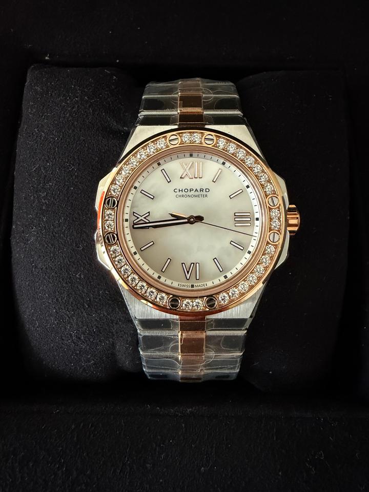 Chopard Alpine Eagle Small Chopard Alpine Eagle 36 Ref. 298601-6002 – Unworn – Full Set