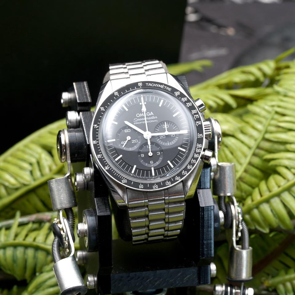 Omega Speedmaster Professional Moonwatch Full Set - 310.30.42.50.01.001 - Complete