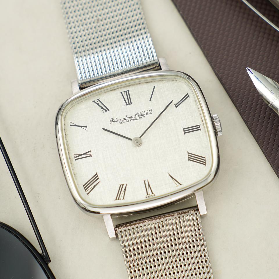 IWC ref. 2583 cal. 423 TV dial IWC Schaffhausen ref. 2583 cal. 423