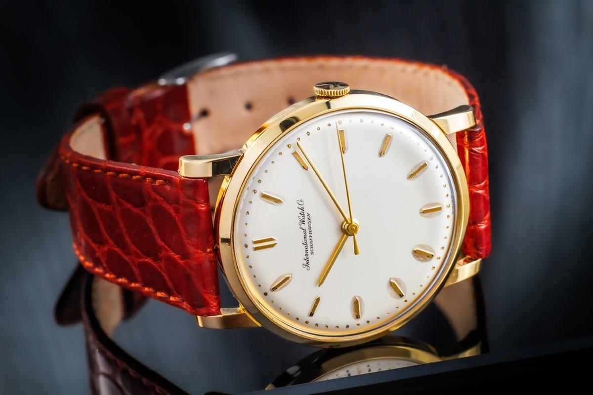 IWC Schaffhausen 1964 Manual Vintage 18k 33,5mm