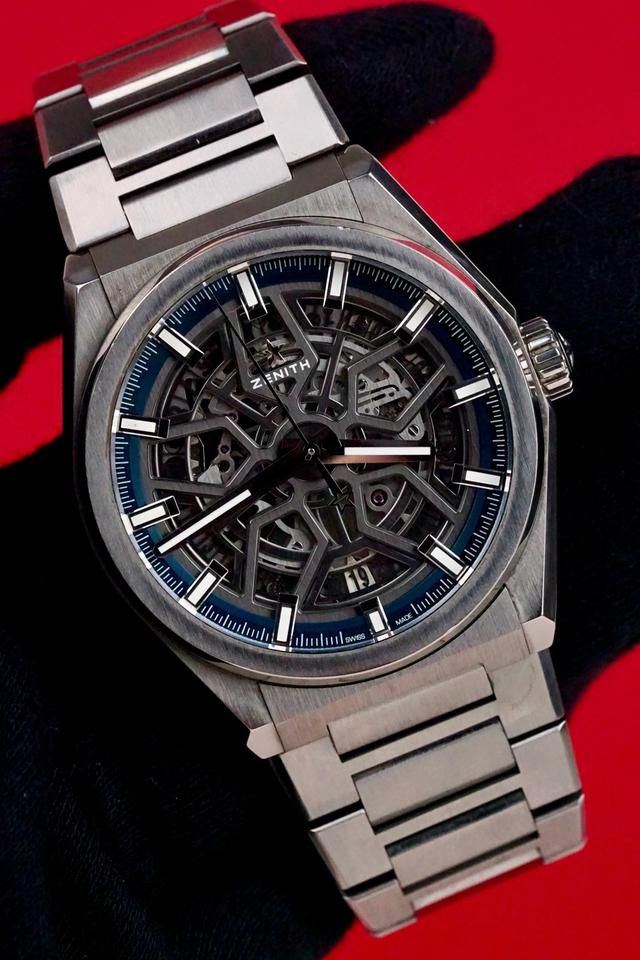 Zenith Defy Classic Titanuim 41mm