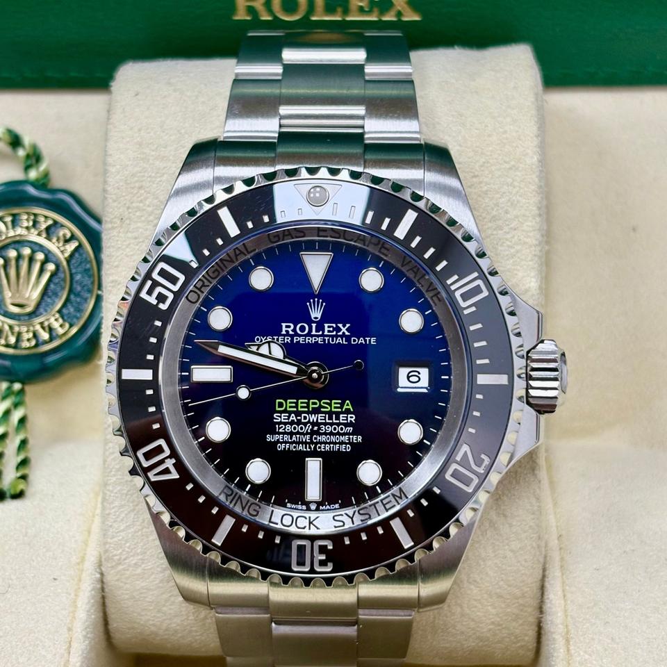 Rolex Sea-Dweller Deepsea 136660 Blue and Black James Cameron Dial + Box — photo 2