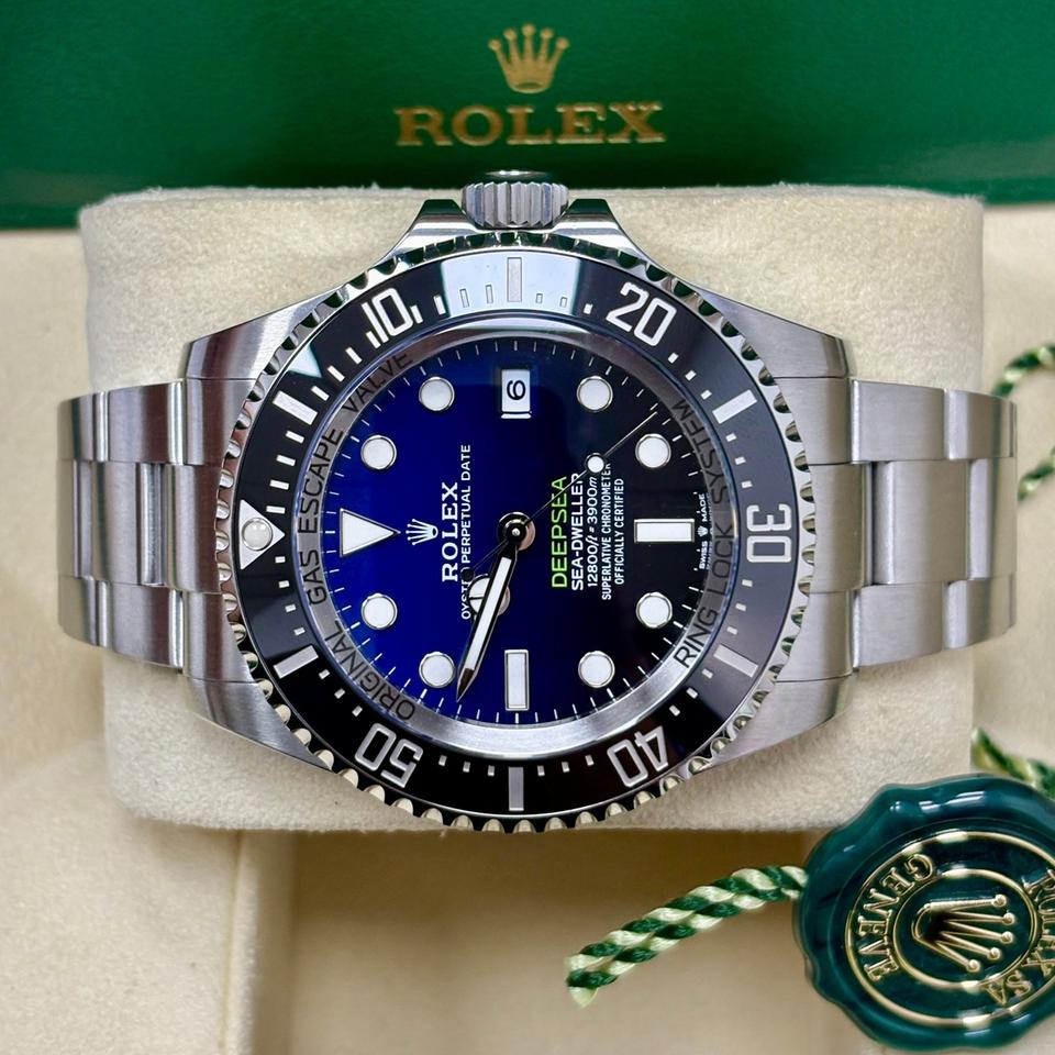 Rolex Sea-Dweller Deepsea 136660 Blue and Black James Cameron Dial + Box — photo 4