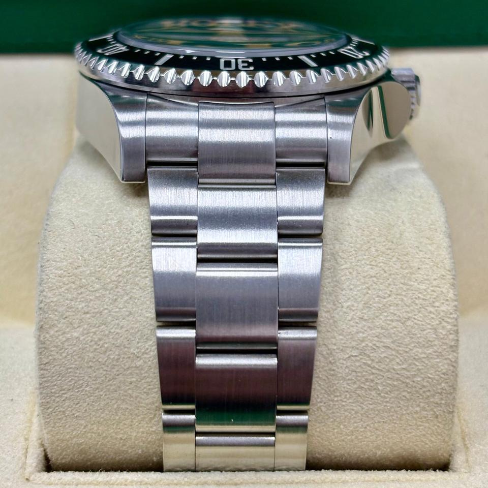 Rolex Sea-Dweller Deepsea 136660 Blue and Black James Cameron Dial + Box — photo 5