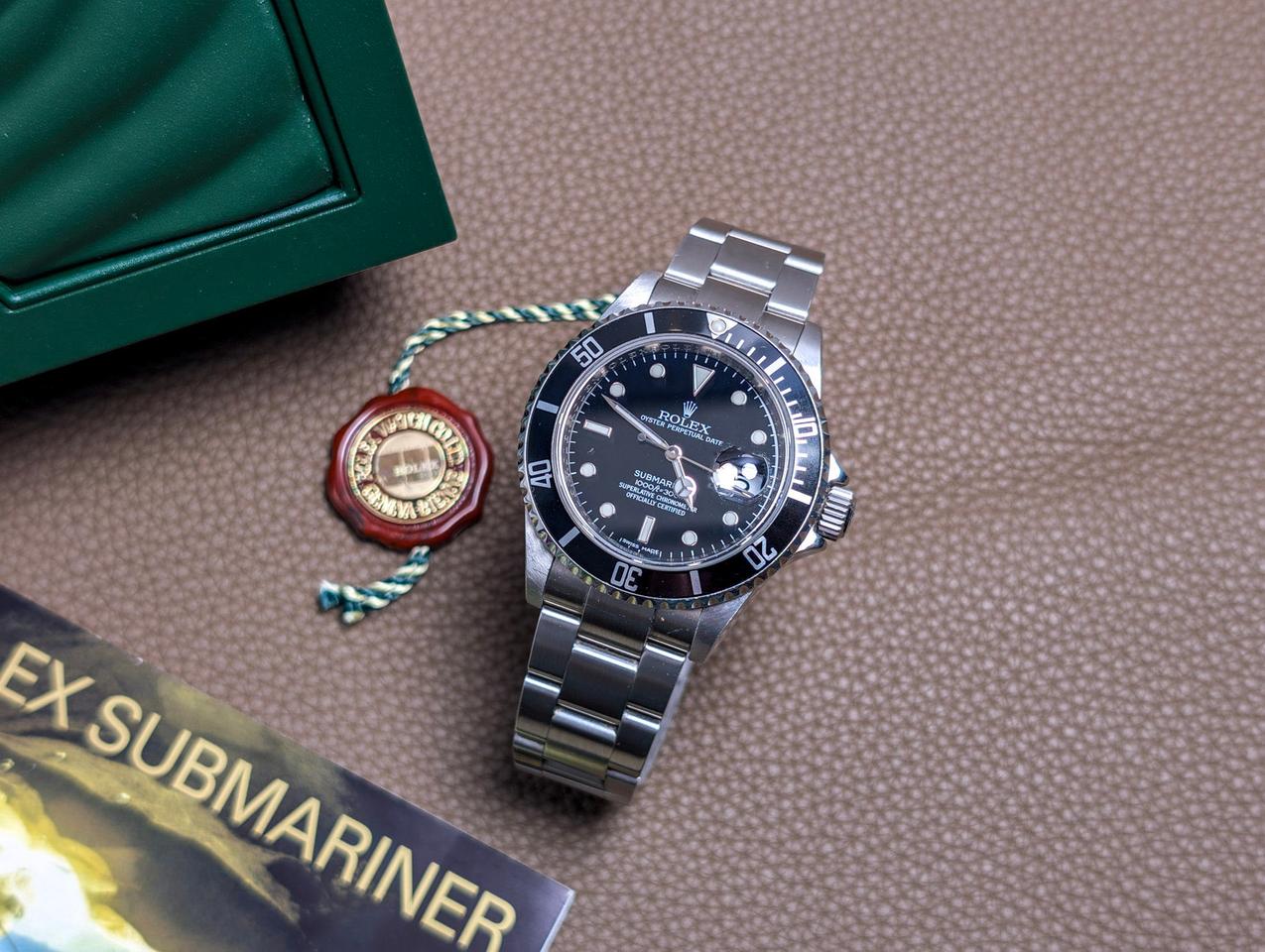 Rolex Submariner Date Full Set Engraved Rehaut 2008