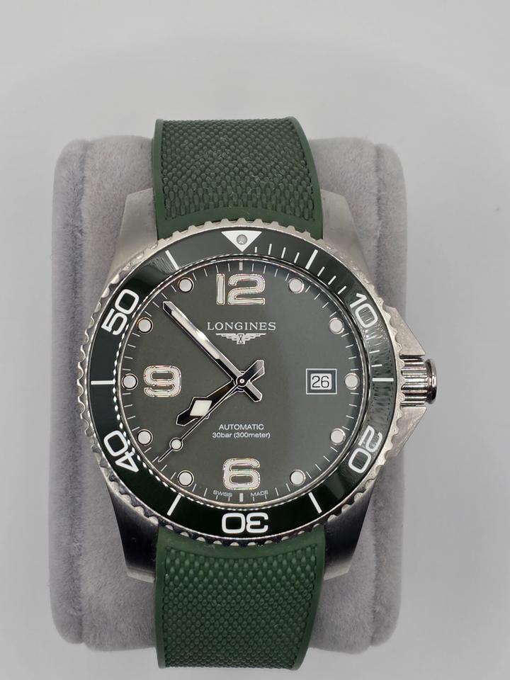 Longines HydroConquest Green with extra straps