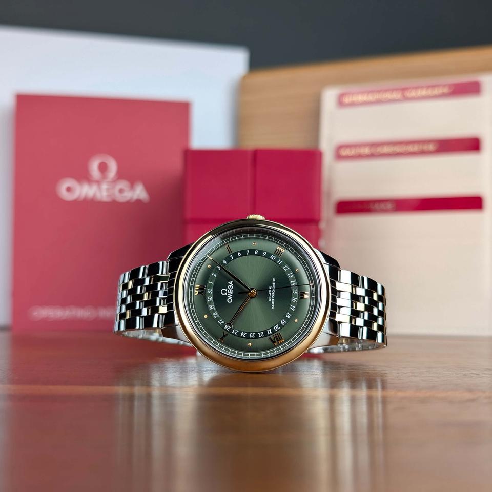 Omega De Ville Prestige 2025 Complete Set Green Dial