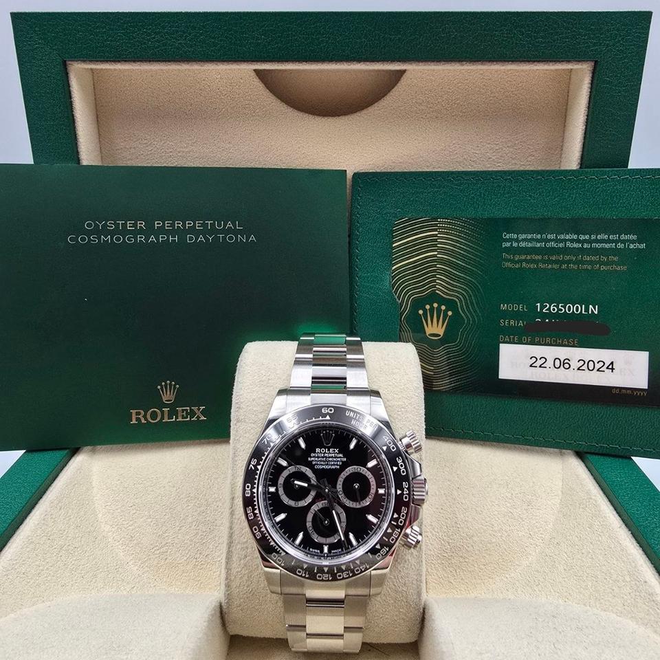 Rolex Daytona 2024 FULL SET Cosmograph Daytona 40mm 126500LN Black Dial