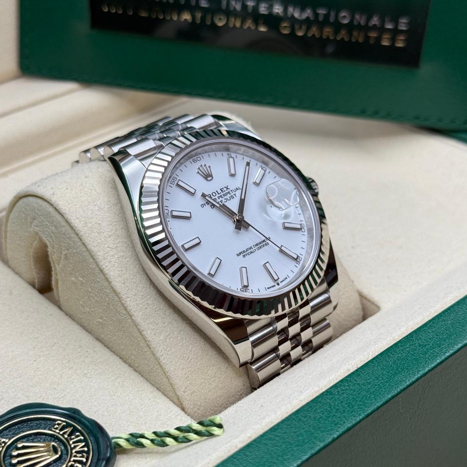 Rolex Datejust 41 White Index Dial Stainless Steel Fluted Bezel Jubilee Bracelet — photo 2