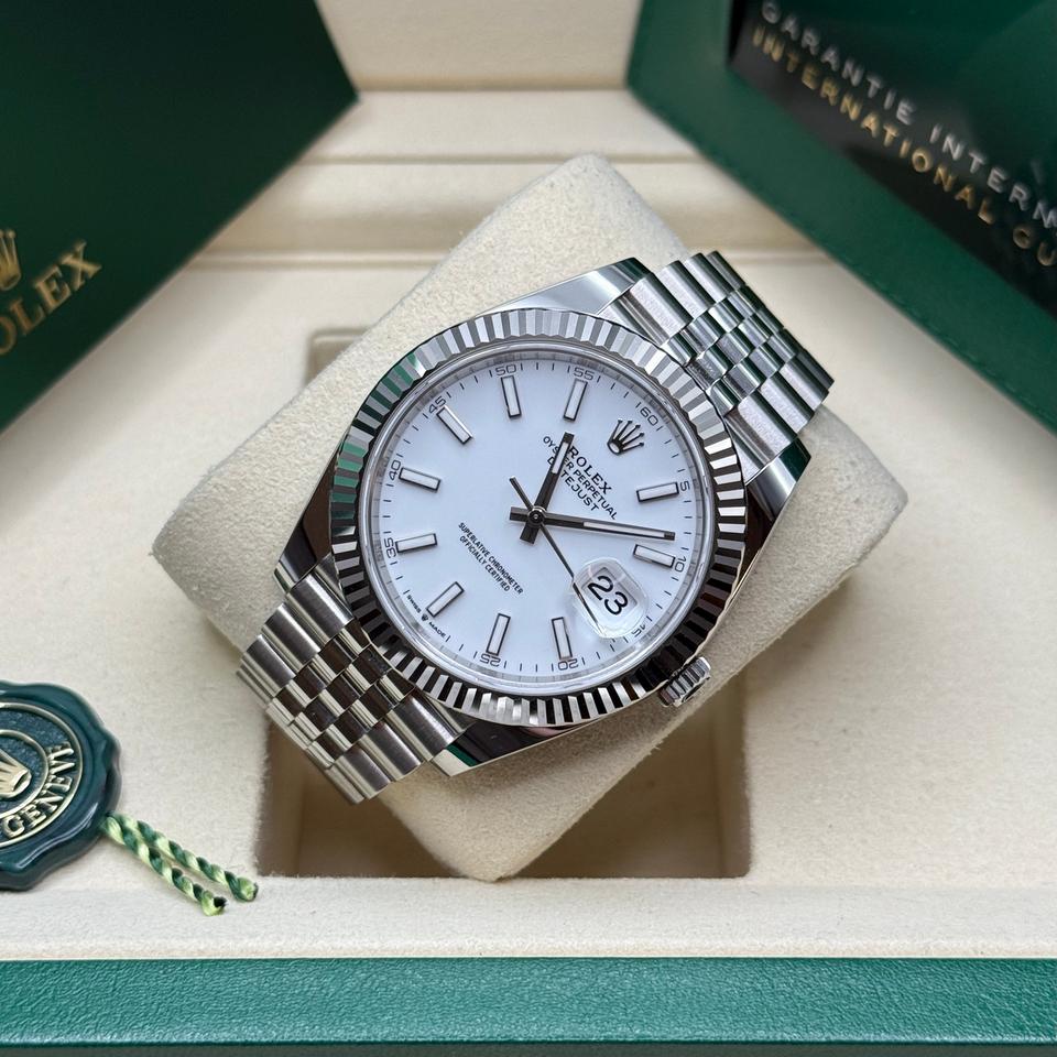 Rolex Datejust 41 White Index Dial Stainless Steel Fluted Bezel Jubilee Bracelet — photo 5