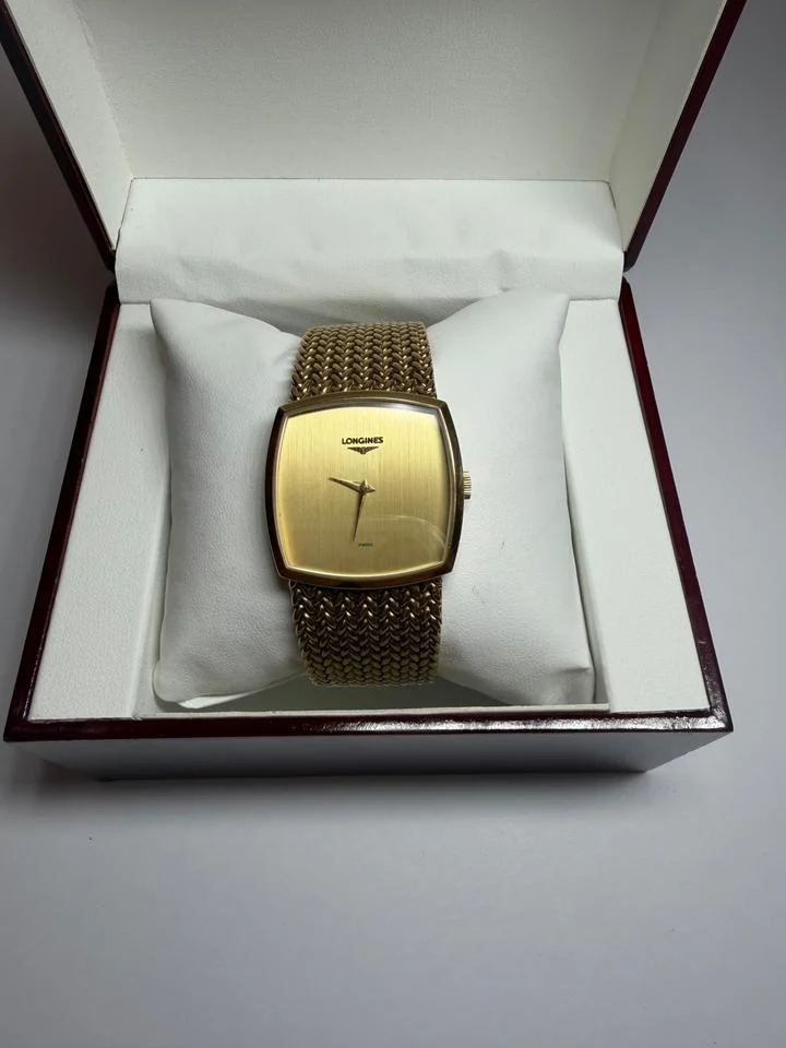 Longines Cal. 528 Manual Wind Mens - Near Mint Manual Wind Vintage Longines