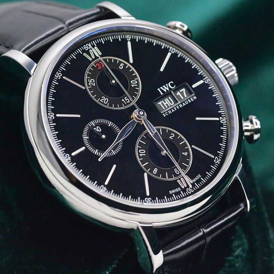 IWC Portofino Chronograph MINT COMPLETE SET Schaffhausen Portofino Chronograph Black Steel Leather Strap IW391002
