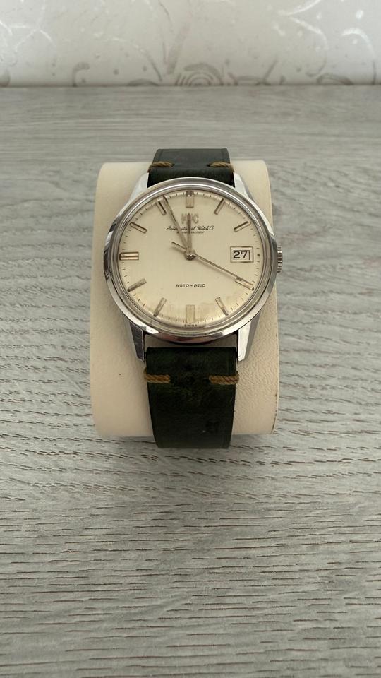 IWC Automatic Date IWC Schaffhausen Automatic Date Cal. 8541B Vintage Stainless