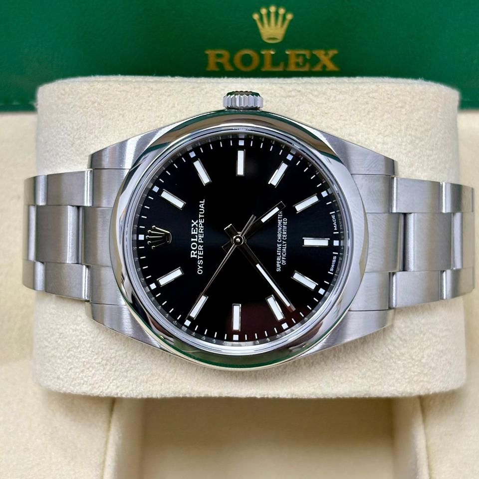 Rolex Oyster Perpetual 39 39mm 114300 Black Dial + Box