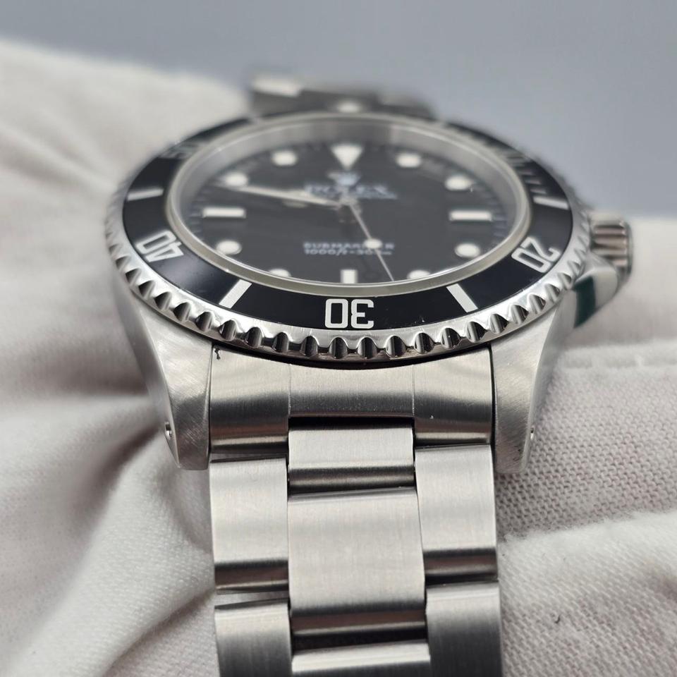 Rolex Submariner (No Date) No-Date 2 Liner Black Dial Steel 40mm 14060 — photo 4