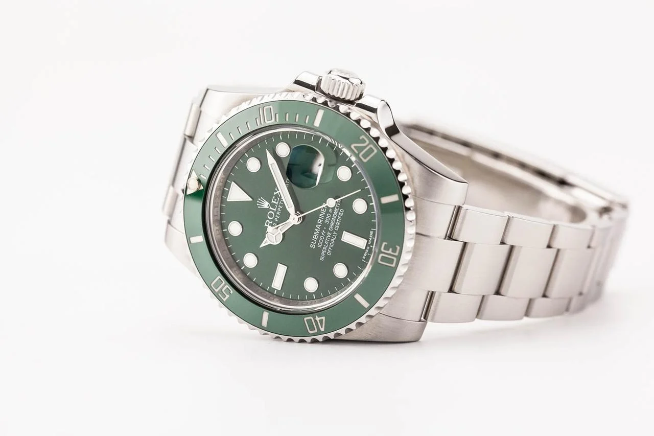 Rolex Submariner Date 40mm Ceramic Hulk 116610LV
